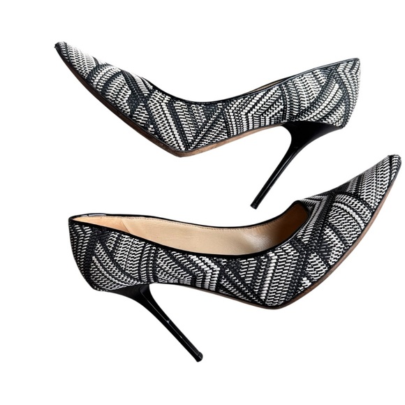 Jimmy Choo -Abel Black & White Woven Print Pointed Toe Stiletto Heels Sz 39.5 - Picture 6 of 10